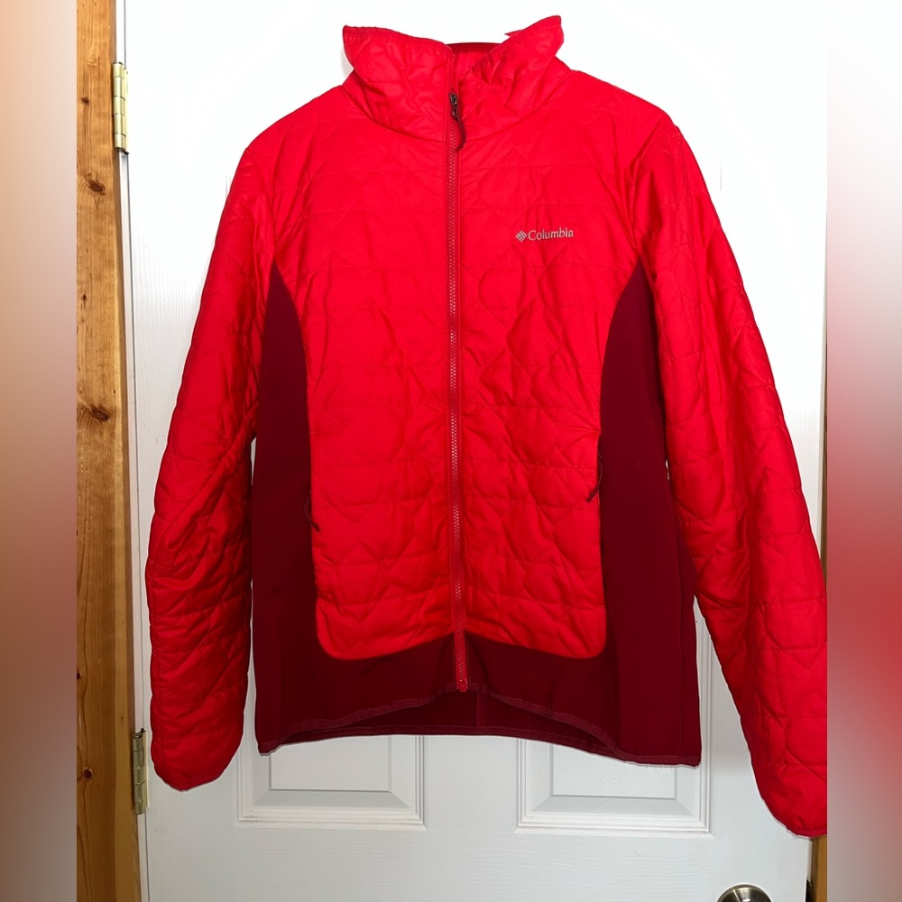 Red Columbia Jacket - Lightweight but very warm!